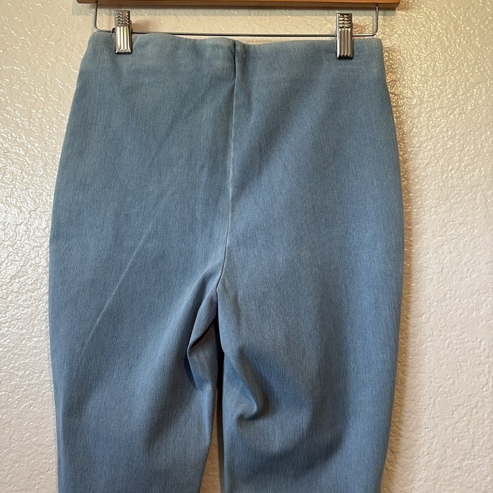 NWT Good American Soft Sculp Pull-On
Skinny Jeans/Jeggins - Picture 5 of 10